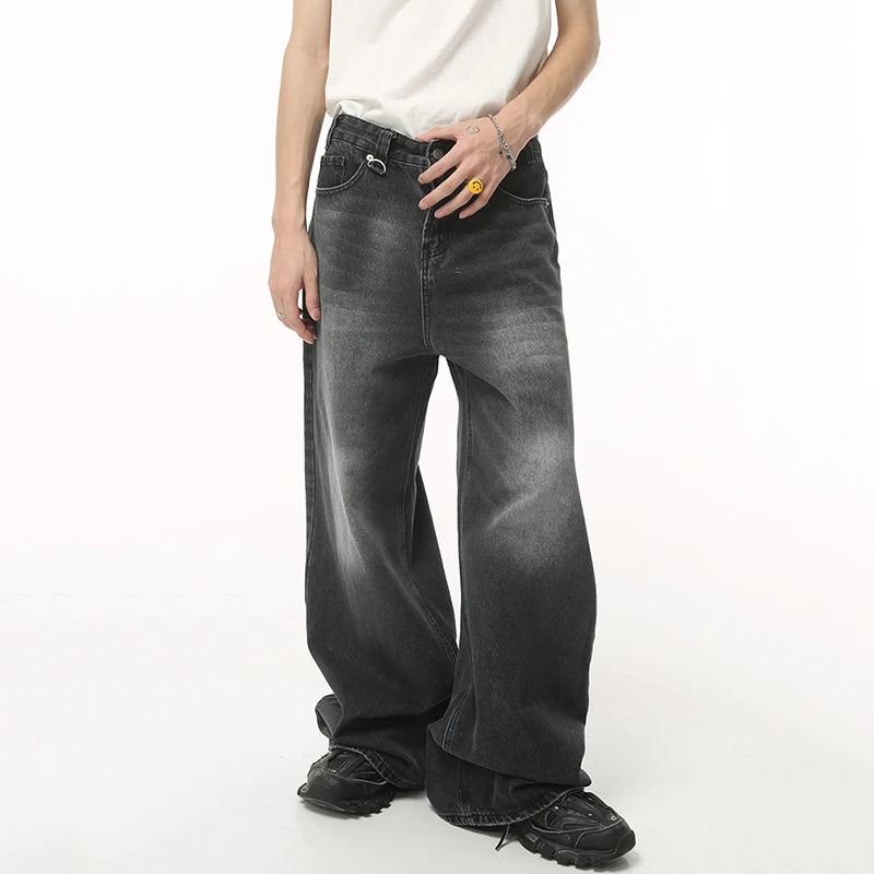 Distressed Baggy Jeans